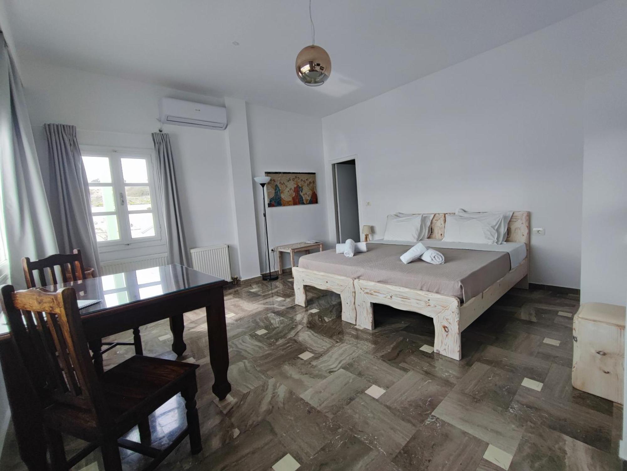 The Cliff Reflections - Adults Only Appartement Megalochori  Buitenkant foto